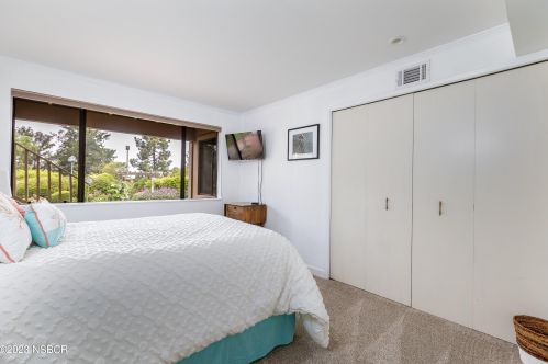 2123 Fallen Leaf Dr, Santa Maria CA  93455-5739 exterior