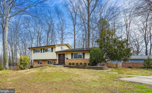 6405 Greeley Blvd, Springfield VA  22152-1908 exterior