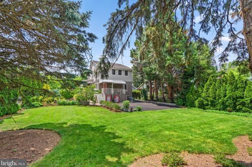 8409 Grove St, Silver Spring MD 20910-4761 exterior