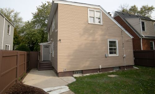 11922 Ann St, Dixmoor, IL 60406-1036