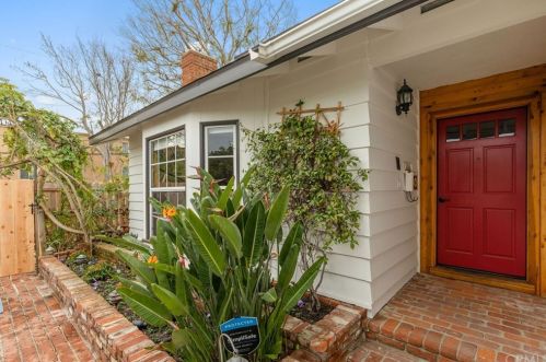 23819 Ladeene Ave, Torrance, CA 90505-4613