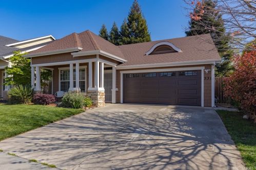 331 Southbury Ln, Chico, CA 95973-8223