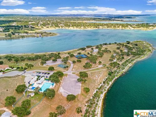 248 Mystic Breeze, Spring Branch TX 78070-5076 exterior