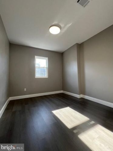 2612 12 St, Philadelphia PA 19133-1101 exterior