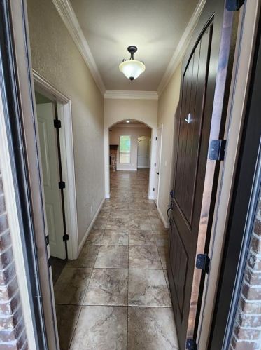 2806 Willow Ridge Cir, Granbury TX  76049-7061 exterior