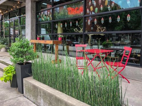 1093 Colquitt Ave, Atlanta GA  30307-1921 exterior