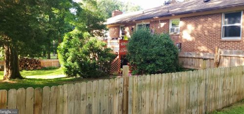 17 Friendship Ct, Charles Town WV 25414-5058 exterior