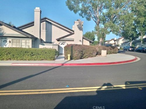 85 Exeter, Irvine, CA 92612-2658
