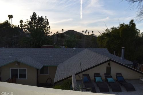 5092 Myrtle Ave, Riverside CA  92506-1423 exterior
