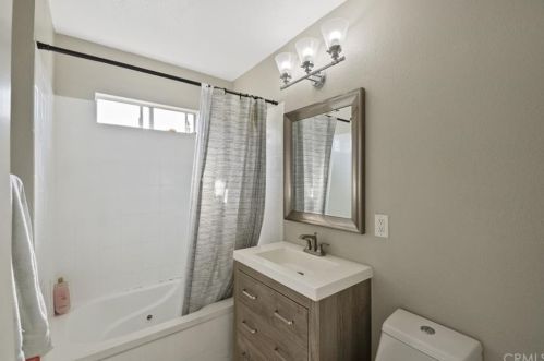 3223 Stonybrook Dr, Anaheim CA  92804-3023 exterior