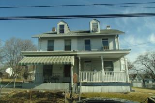 418 Lincoln St, Harrisburg, PA 17113-1832
