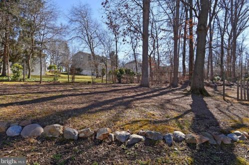 15037 Butterchurn Ln, Silver Spring MD 20905-5741 exterior