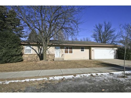 915 Grade Rd, Cedar Mills, MN 55350-3083