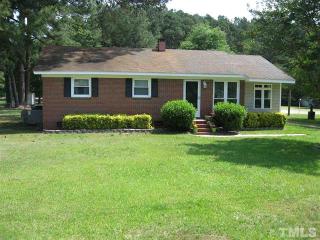 200 Delano St, Dunn, NC 28334-2112