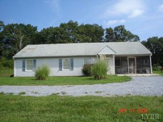 502 Brookneal Hwy, Rustburg, VA 24588-2667