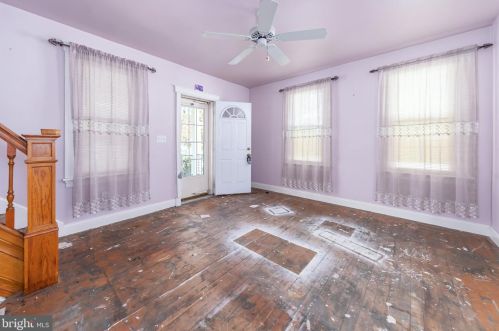 245 Davis Ave, Camden NJ 08106-1115 exterior