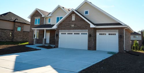 23032 Anna Ln, Frankfort, IL 60423-9243