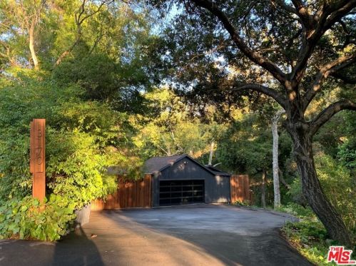 3170 Linda Vista Rd, Glendale, CA 91206-1433