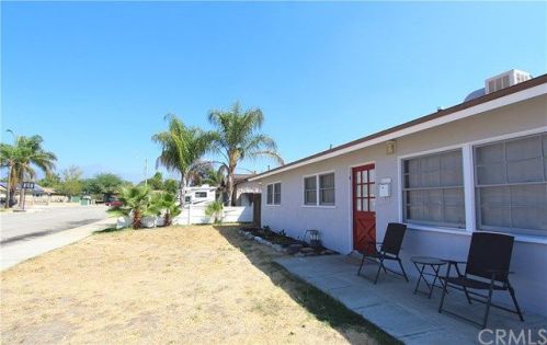 912 Sharon Rd, Redlands, CA 92374-2602