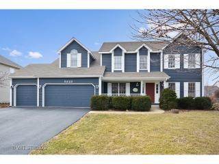 5323 Sand Lily Dr, Naperville, IL 60564-5350