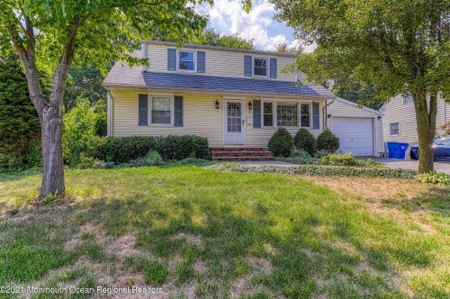 43 Piersoll Rd, Old Bridge, NJ 08857-1536