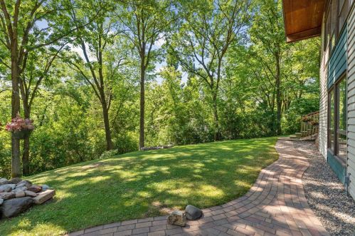 1147 Century Ave, Saint Paul MN  55119-5929 exterior