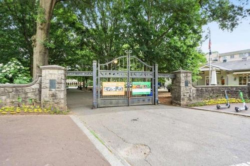 222 12th St, Atlanta GA  30309-4011 exterior