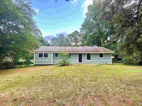1765 Stag Dr, Conyers GA  30012-3642 exterior