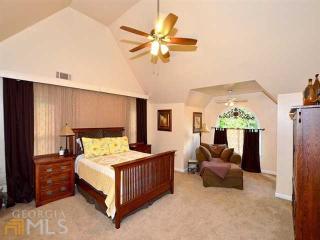200 Madison Falls Ct, Holly Springs, GA 30114-6859