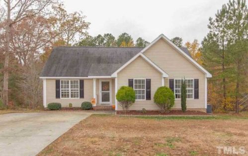 117 Carriage Hill Dr, Stem, NC 27581-9128