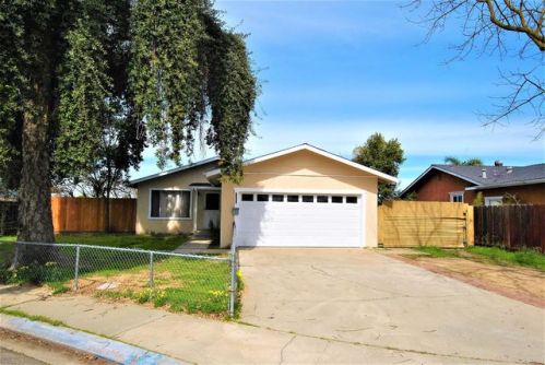 1321 Arrowhead Ct, Modesto, CA 95351-1723