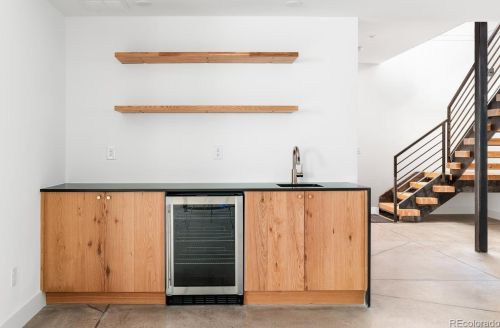 1061 Leyden St, Denver CO  80220-4636 exterior