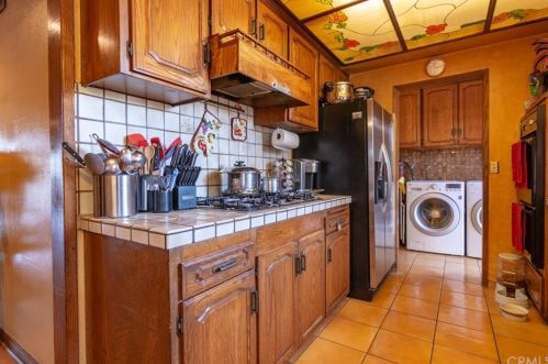 4151 132 St, Hawthorne CA 90250-5904 exterior