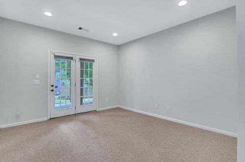 179 Bowen Cir, Atlanta GA  30315-2602 exterior