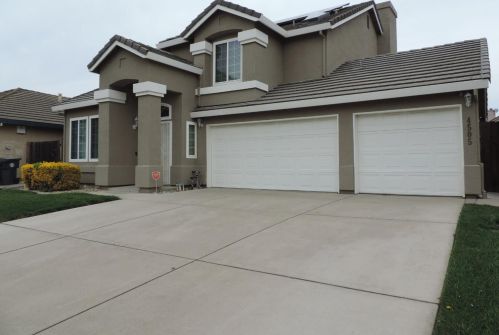 4505 Castle Grove Way, Elk Grove, CA 95758-3944