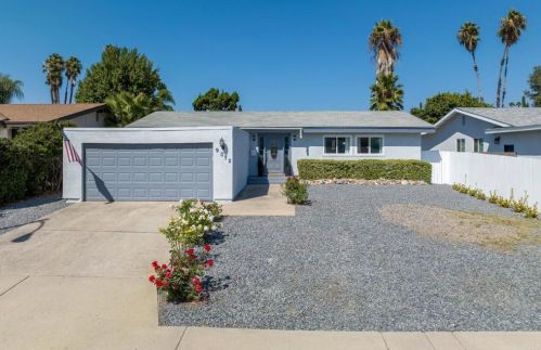 9072 Inverness Rd, Santee, CA 92071-2217