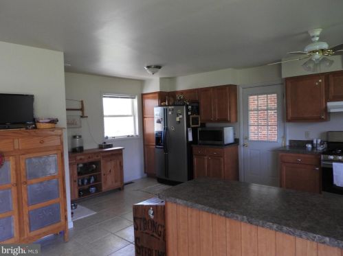 2711 Bel Pre Rd, Silver Spring MD  20906-2315 exterior