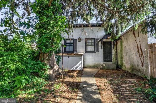 404 Ross St, Lancaster PA  17602-1944 exterior