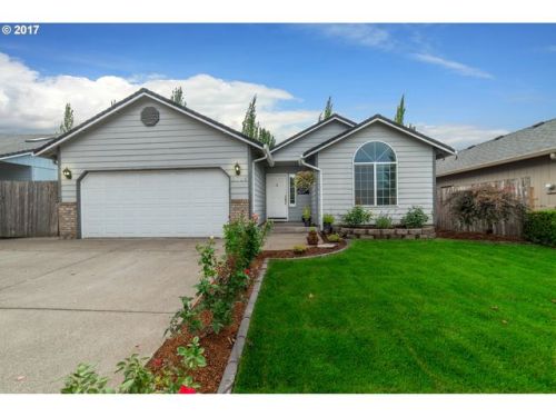 6715 Simeon Dr, Springfield, OR 97478-2102