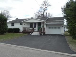 44 Bellevue St, Winooski VT  05404-1802 exterior