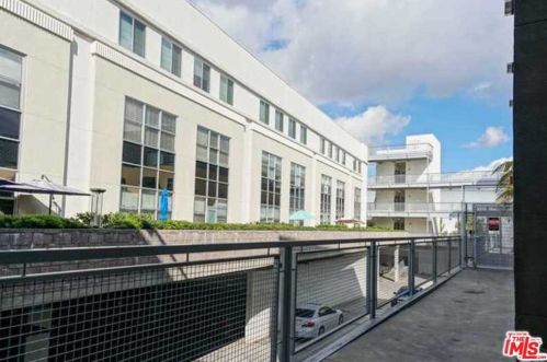 114 Harbor Blvd, Anaheim CA 92801-2421 exterior