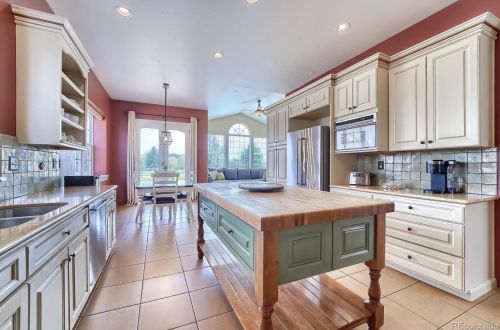 6494 Eagle Shadow Ave, Denver CO  80602-6015 exterior