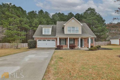 910 Golden Meadows Ln, Loganville, GA 30052-7246