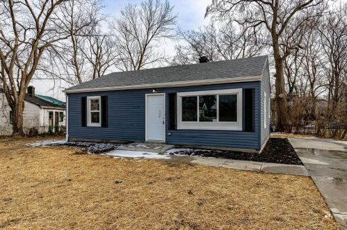 10106 Douglas St, Cincinnati, OH 45215-1774