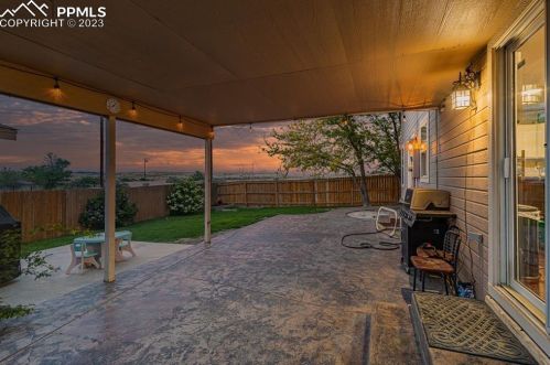 4111 Crestview Dr, Pueblo CO 81008-1761 exterior