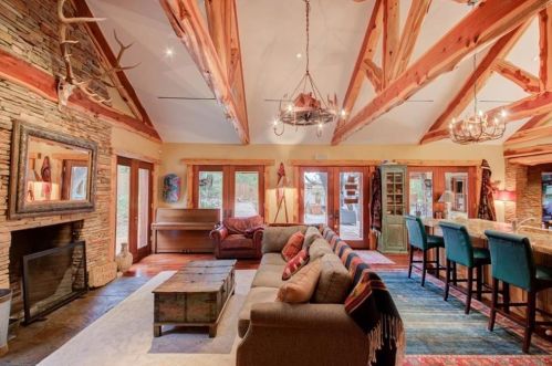 5808 Beacon Dr, Austin TX  78734-1416 exterior