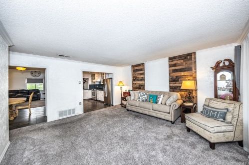 4122 Addington Dr, Anaheim CA  92807-2801 exterior