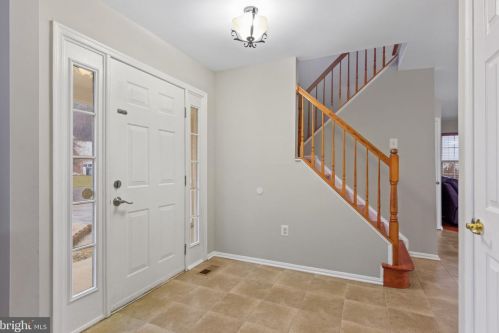 14177 Rockinghorse Dr, Woodbridge, VA 22193-3769