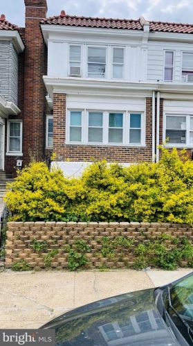 6104 4th St, Philadelphia, PA 19120-1440