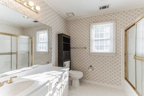 3481 Greystone Cir, Atlanta GA  30341-5854 exterior